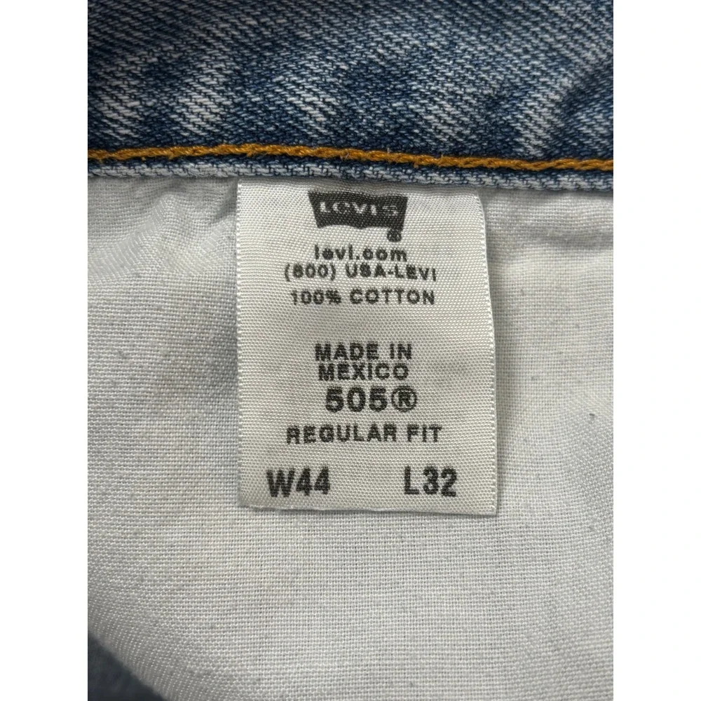 Y2K Levi's 505 Jeans Men's Blue Light Wash Relaxed Fit Distressed Size 44x32